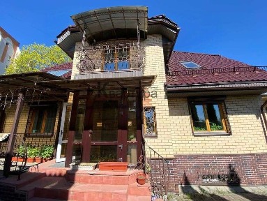 Продается коттедж, 300 м²