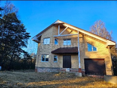 Продается 2-этажный дом, 238,3 м²