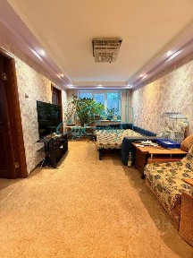 Продается 4-комн. квартира, 60,6 м²