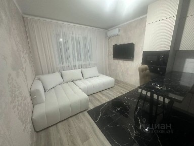 Продается 2-комн. квартира, 42 м²