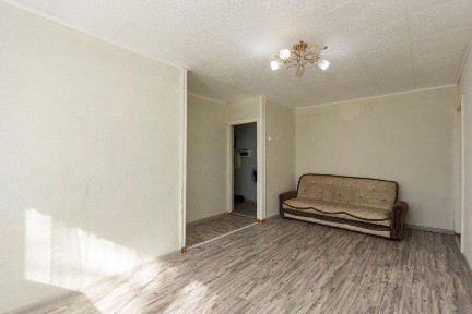 Продается 2-комн. квартира, 55 м²
