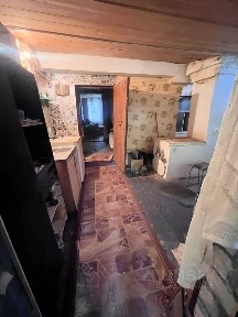 Продается 4-комн. квартира, 60 м²