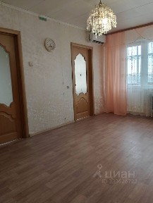 Продается 4-комн. квартира, 60 м²