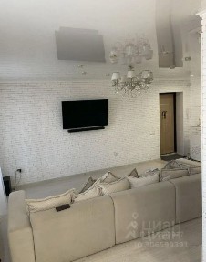 Продается 2-комн. квартира, 56 м²