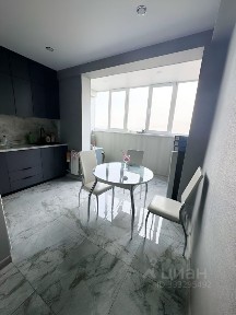 Продается 2-комн. квартира, 52,7 м²