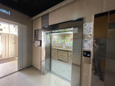 Продается 1-комн. квартира, 53 м²