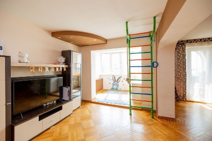Продается 3-комн. квартира, 82,4 м²