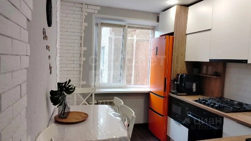 Продается 4-комн. квартира, 77,1 м²