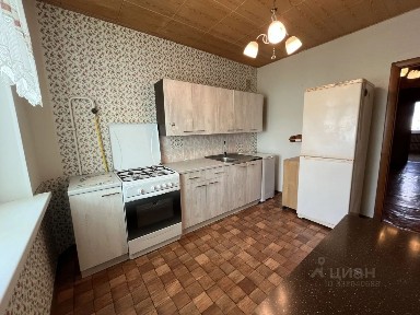 Продается 4-комн. квартира, 70 м²