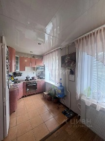 Продается 4-комн. квартира, 61 м²
