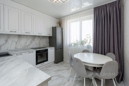 Продается 3-комн. квартира, 93 м²