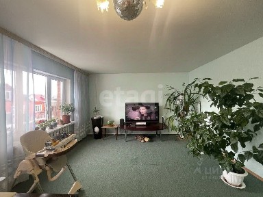Продается 2-этажный дом, 206 м²