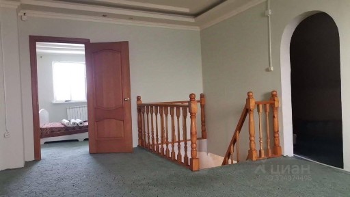 Продается 1/2 часть 2-этажного дома, 180 м²