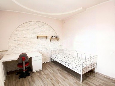 Продается 2-этажный дом, 208,6 м²
