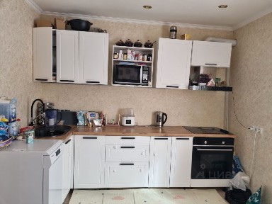 Продается 2-этажный дом, 180 м²