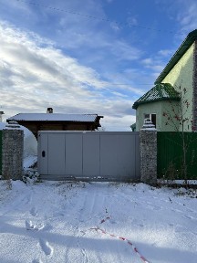 Продается 2-этажный дом, 250 м²