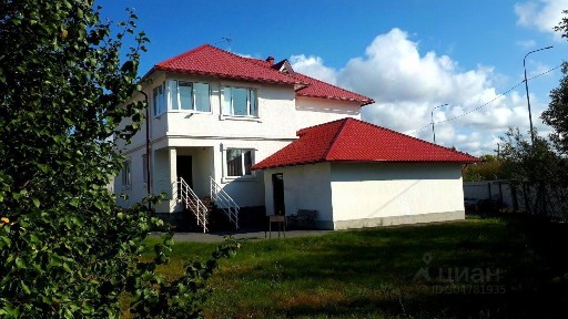 Продается 2-этажный дом, 192 м²