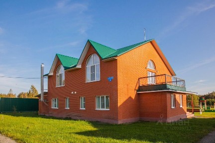 Сдается 2-этажный коттедж, 155 м²