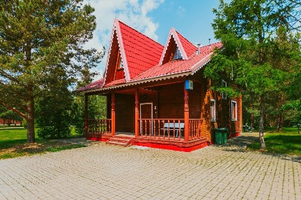 Сдается 2-этажный дом, 113 м²