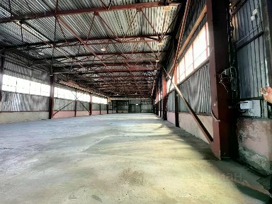 Сдается склад, 1 300 м²