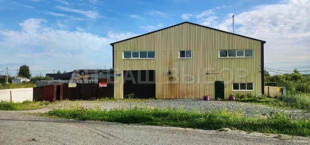 Продается помещение свободного назначения, 1 600 м²