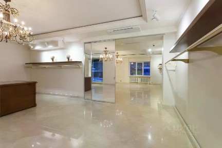 Продается помещение свободного назначения, 225 м²