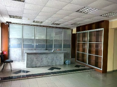 Продается торговая площадь, 180 м²