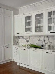Продается 2-комн. квартира, 140 м²