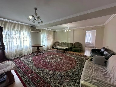 Продается 5-комн. квартира, 117,28 м²