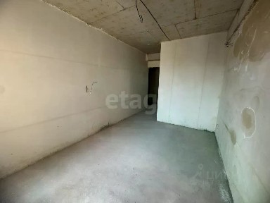 Продается 4-комн. квартира, 143 м²