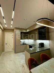 Продается 2-комн. квартира, 83 м²