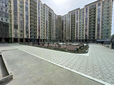 Продается 4-комн. квартира, 186 м²