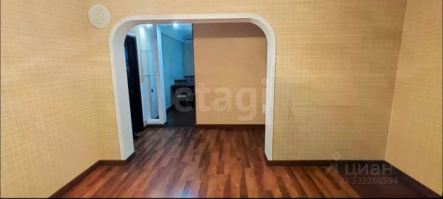 Продается 2-комн. квартира, 76 м²