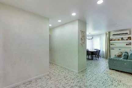 Сдается 4-комн. квартира, 90 м²