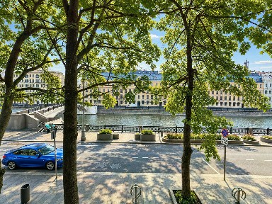 Сдается 3-комн. квартира, 64 м²