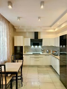 Сдается 2-комн. квартира, 105 м²