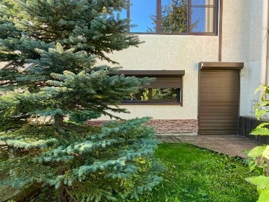 Продается 2-комн. квартира, 92,2 м²