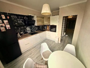 Продается 2-комн. квартира, 68 м²