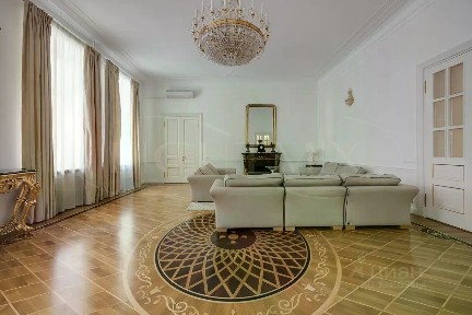 Сдается многокомнатная квартира, 380 м²