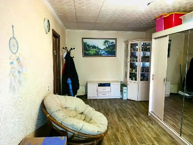 Продается 4-комн. квартира, 60,7 м²