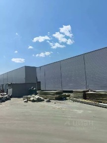 Сдается торговая площадь, 1 000 м²