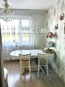 Продается 4-комн. квартира, 92,7 м²