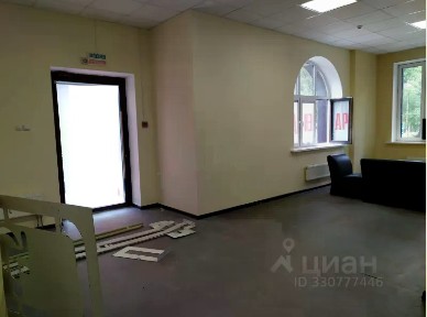 Сдается торговая площадь, 208 м²