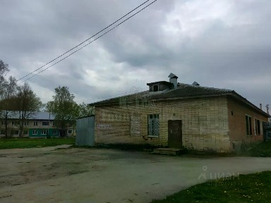 Сдается здание, 306 м²