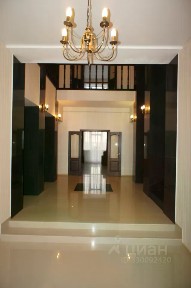 Сдается 3-этажный коттедж, 450 м²