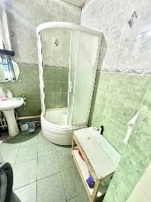Сдается 1/4 часть 2-этажного дома, 150 м²