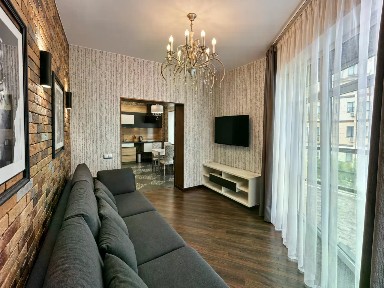 Продаются 3-комн. апартаменты, 136 м²
