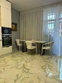 Продается 2-комн. квартира, 56,2 м²
