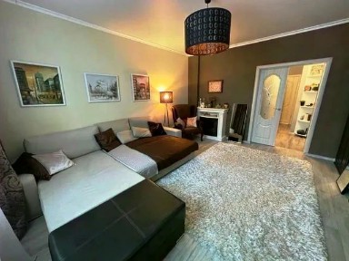 Продается 2-комн. квартира, 72,2 м²