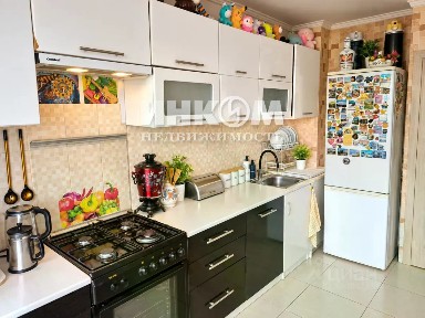Продается 3-комн. квартира, 61,4 м²